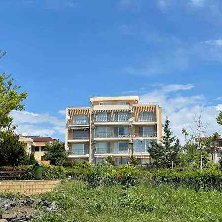 Apartment Комплекс Конти Ravda